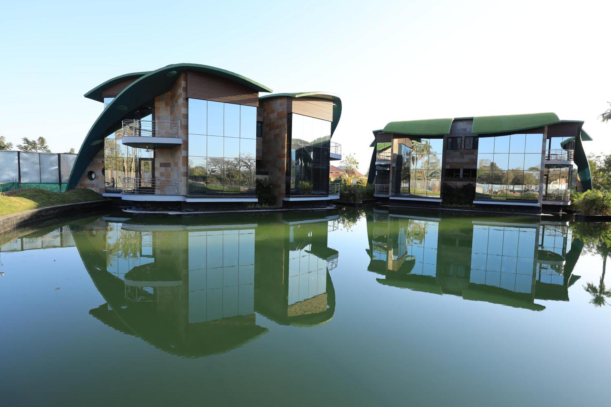 Neonz Resort & Club Ānand Eksteriør bilde